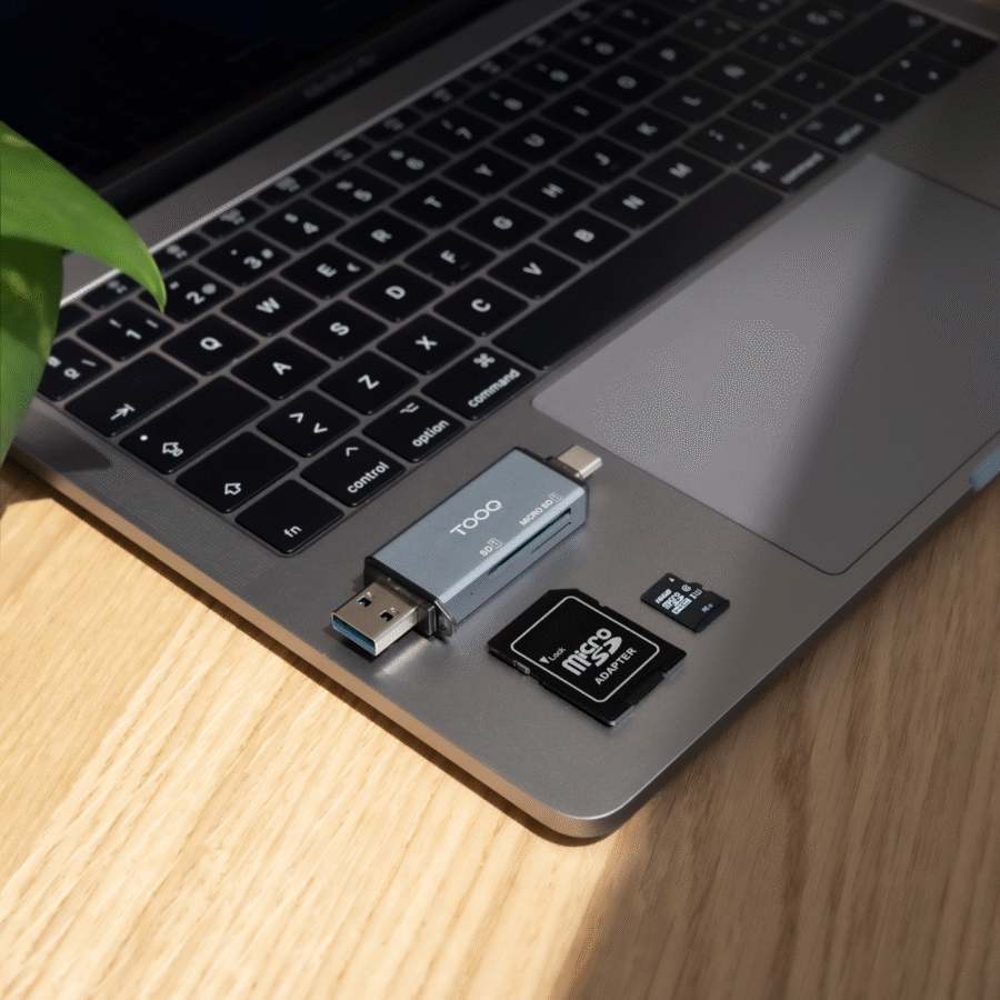 LECTOR USB 3.0 DE MEMORIAS SD - microSD TOOQ